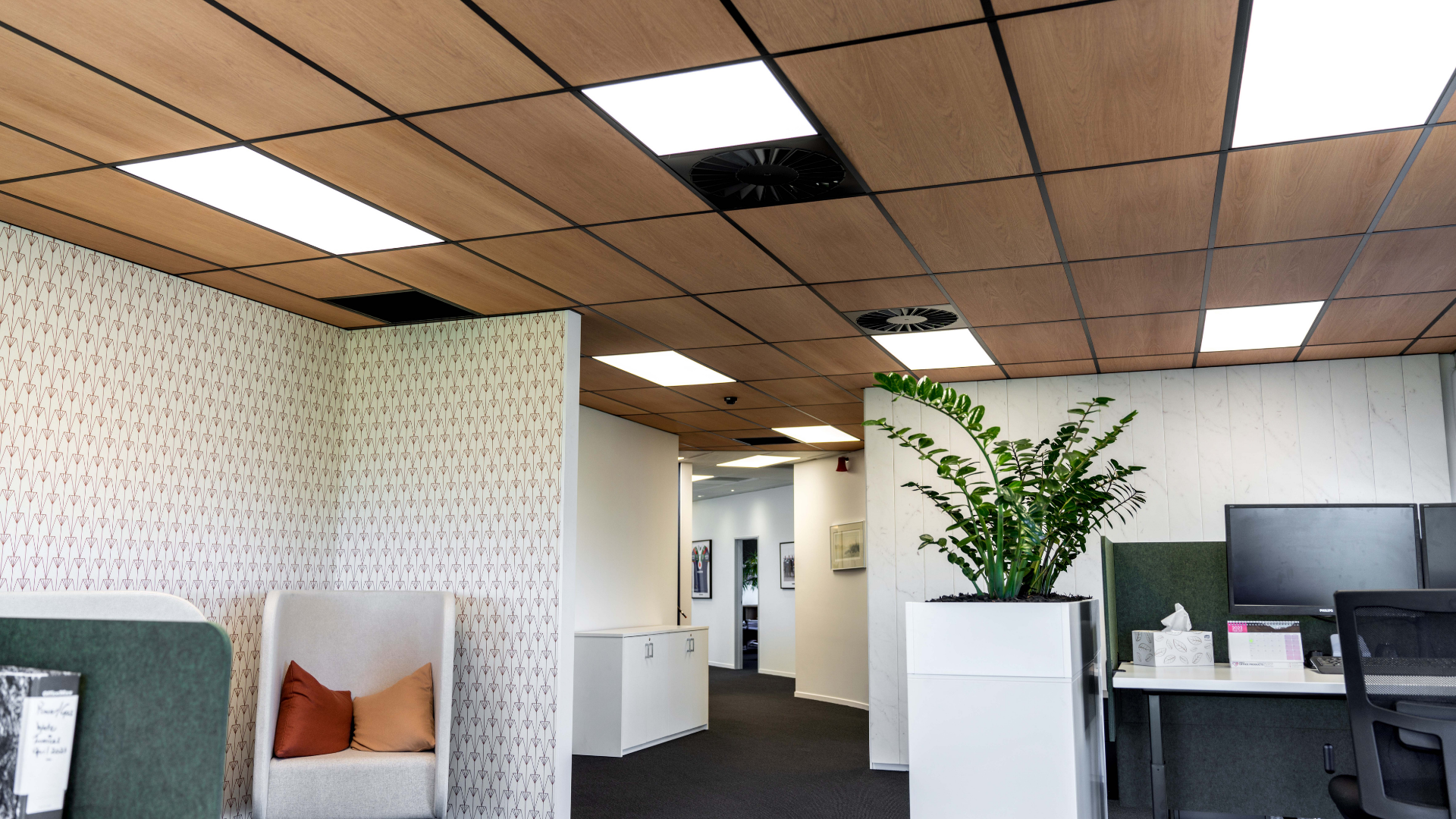 WOODEN SUSPENDED PANELS