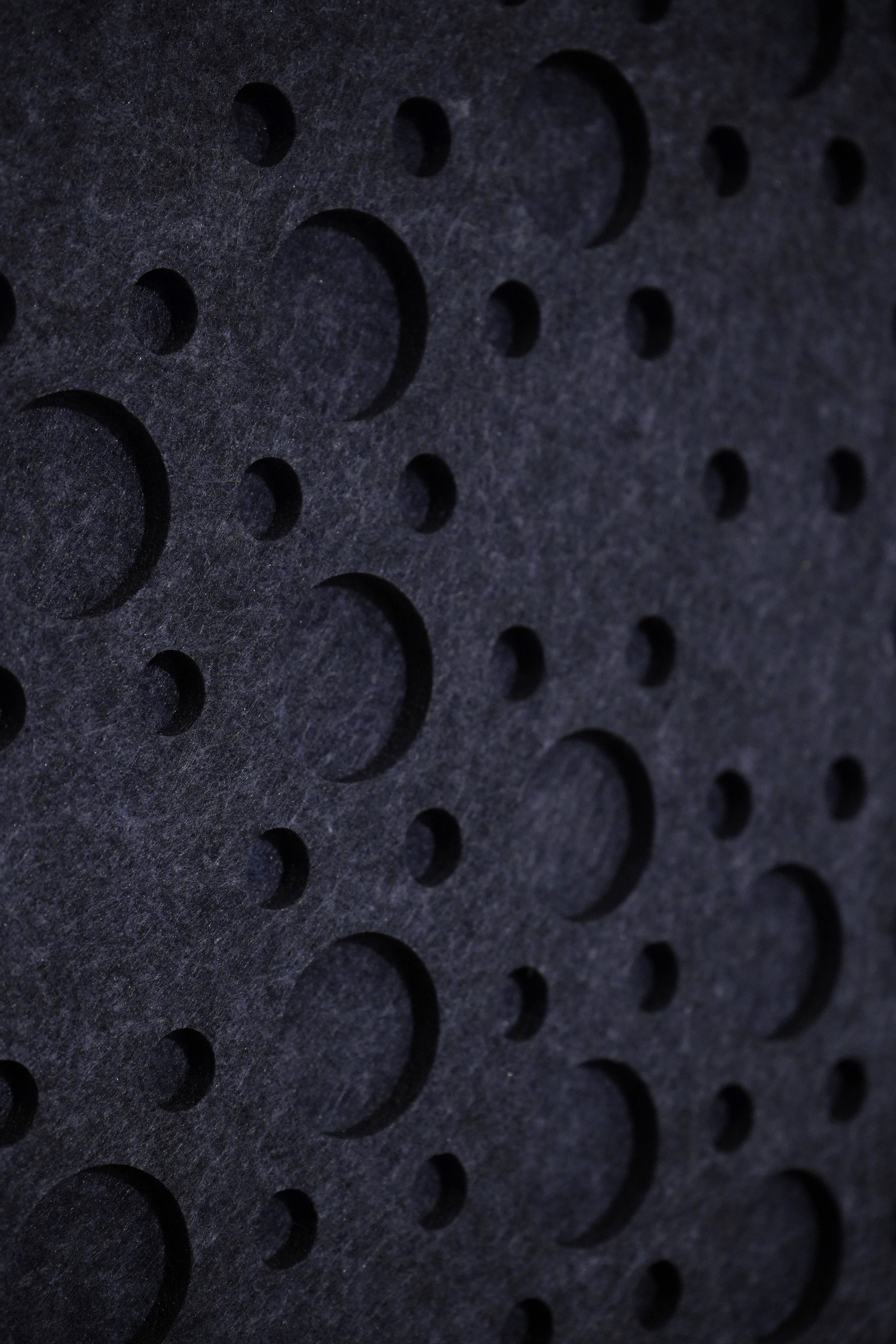 DOTS PET FELT