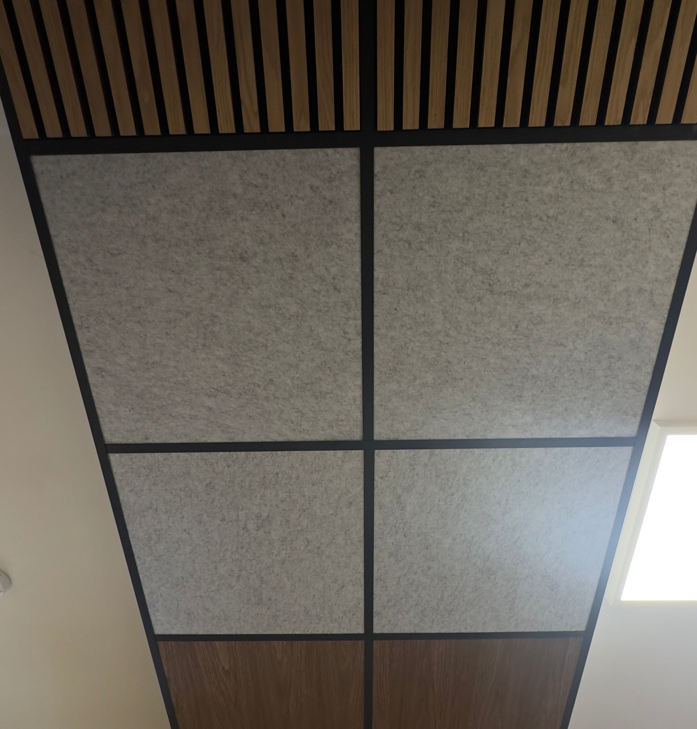 LIGHT GREY PET-FELT SUSPENDED CEILING PANELS