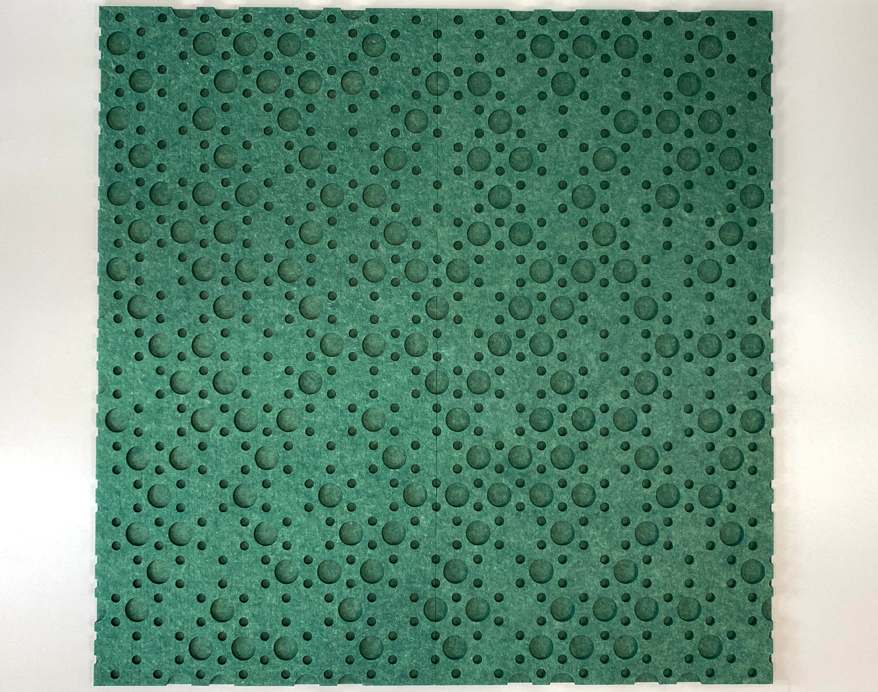 DOTS PET FELT